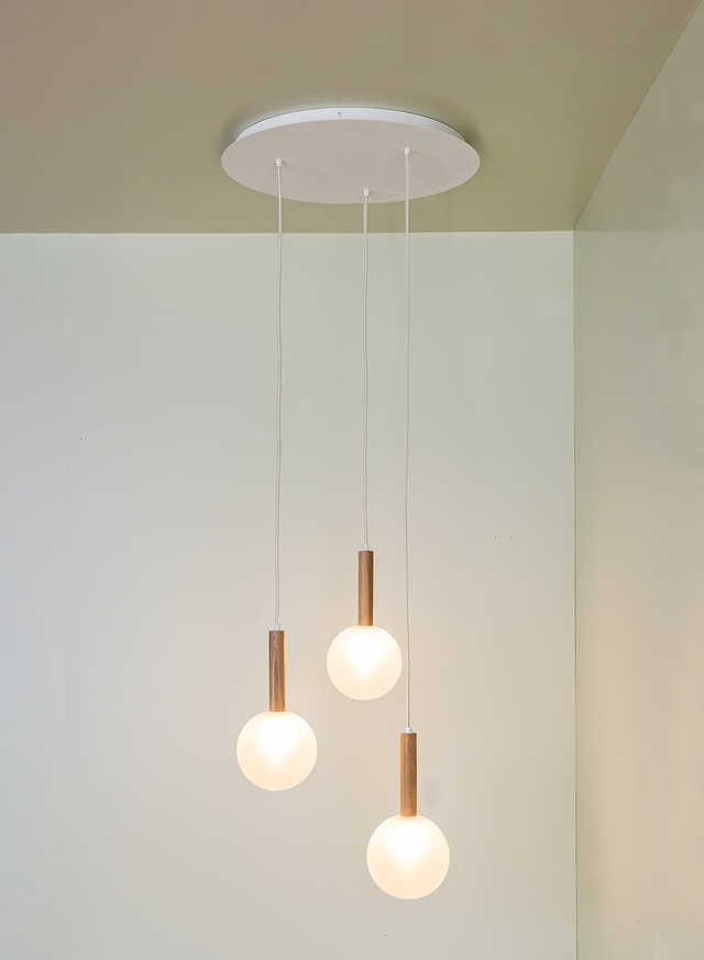 WOOD BALL TRIO | Pendant Light